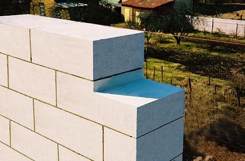 Блоки из пенобетона – оптимальный выбор для индивидуального строительства