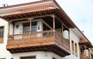 Как сделать балкон деревянного дома