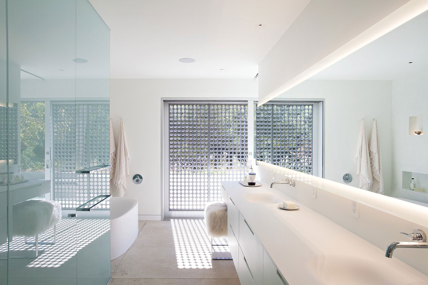 Дизайн интерьера ванной комнаты Turner Residence в Калифорнии