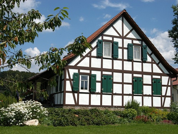 европейский стиль дачного дома
