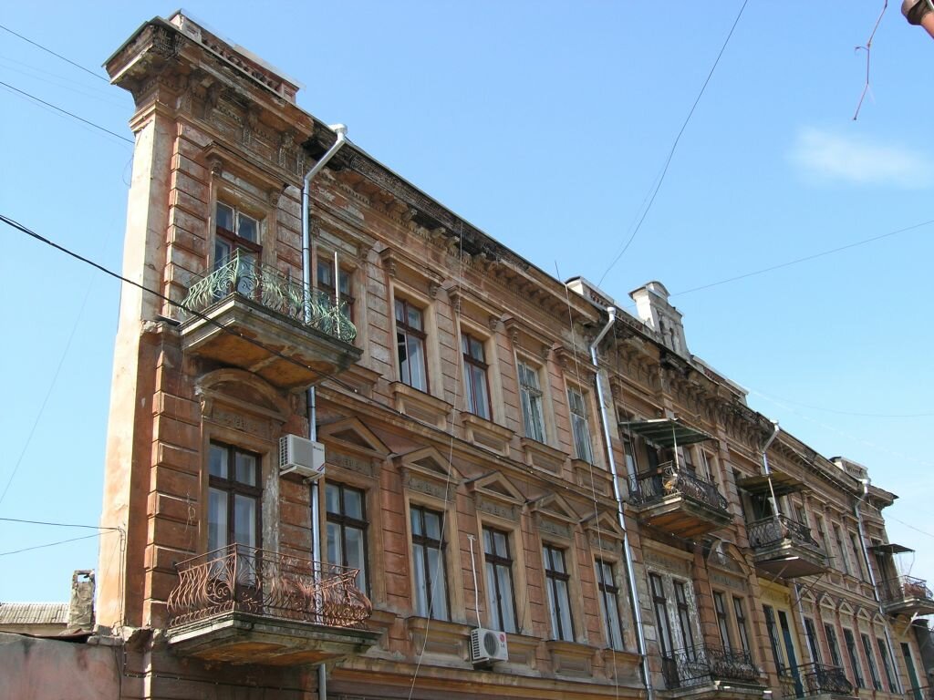 дом-стена Одесса