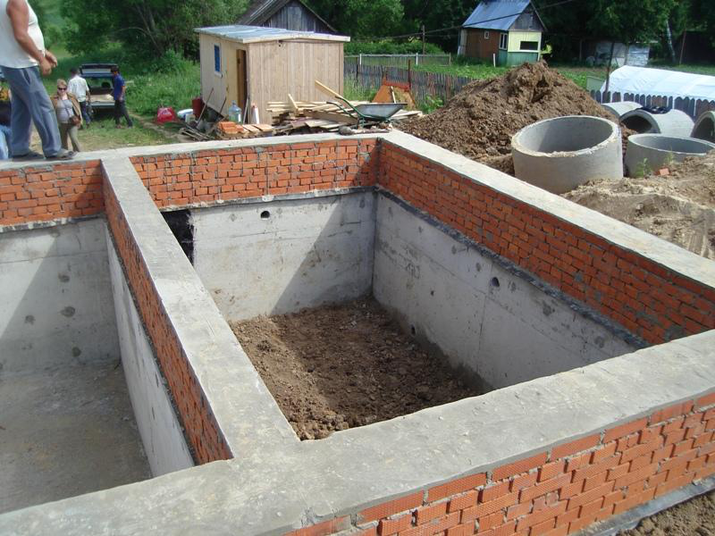 Процесс создания фундамента одноэтажного дома