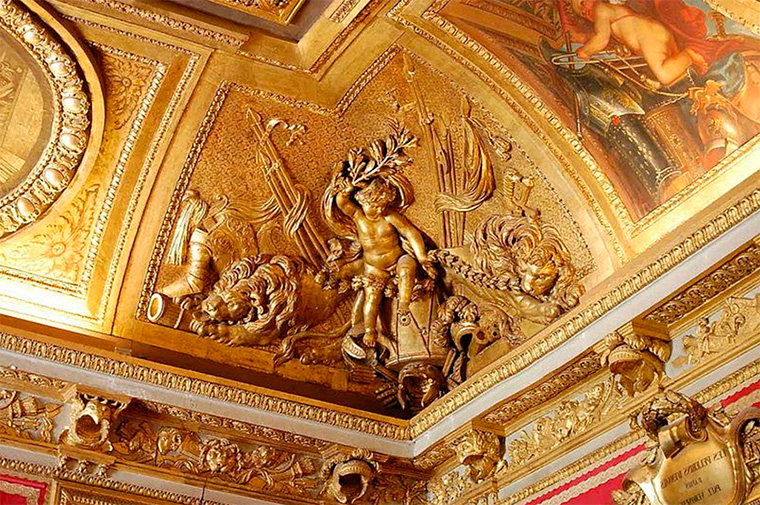 интерьер в стиле Людовика XIV