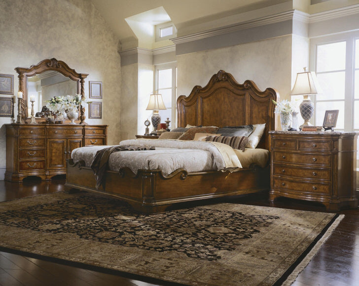 Идеальный вариант оформления семейной спальни в английском стиле. Классика и романтичность - гармоничное сочетание для домашнего очага. 