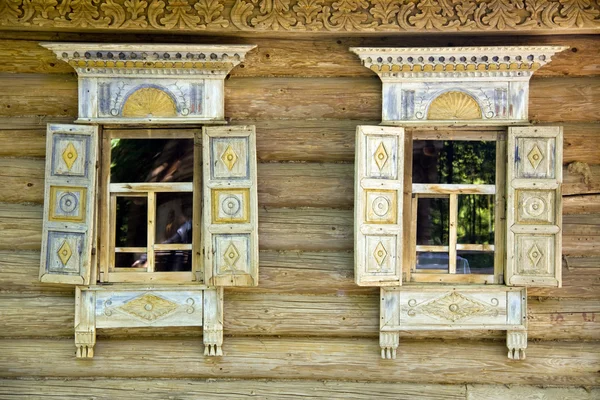 Дом windows — стоковое фото