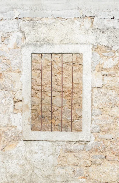 Заблокированные древних каменных тюрьма — стоковое фото