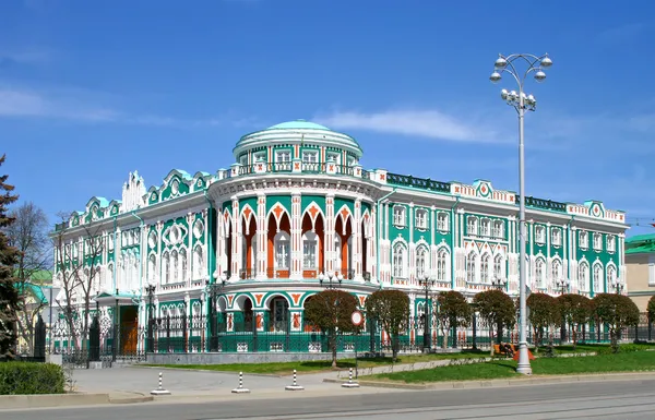 Севастьянов в особняке в г. Екатеринбург, Россия — стоковое фото